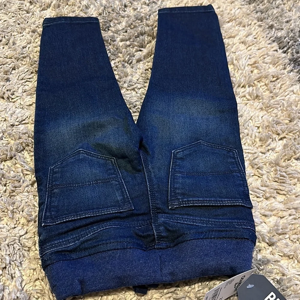 Blue Wash Denim Relaxed Pull On Jeans New 2T - Osh Kosh B' Gosh